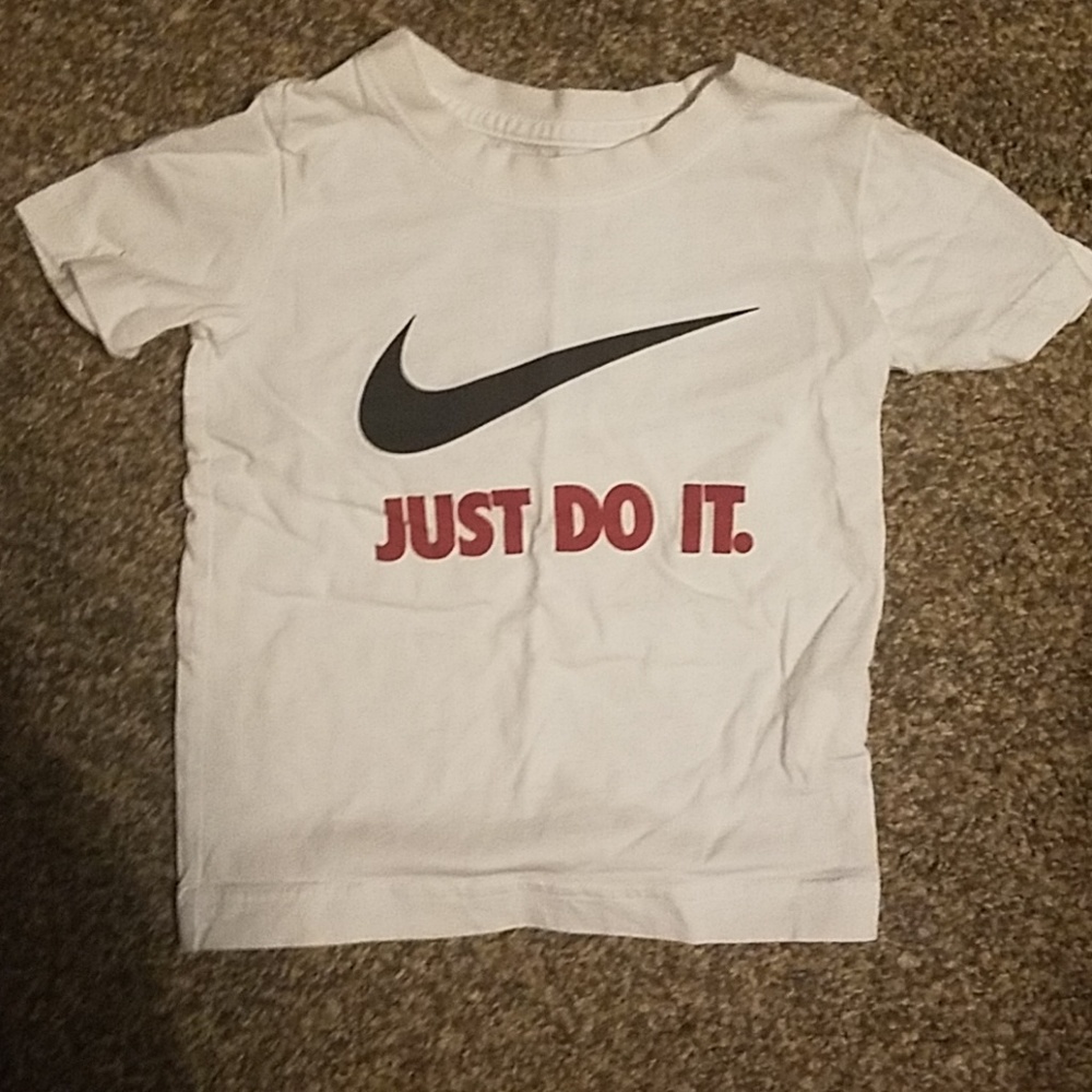 Kids Nike Shirt